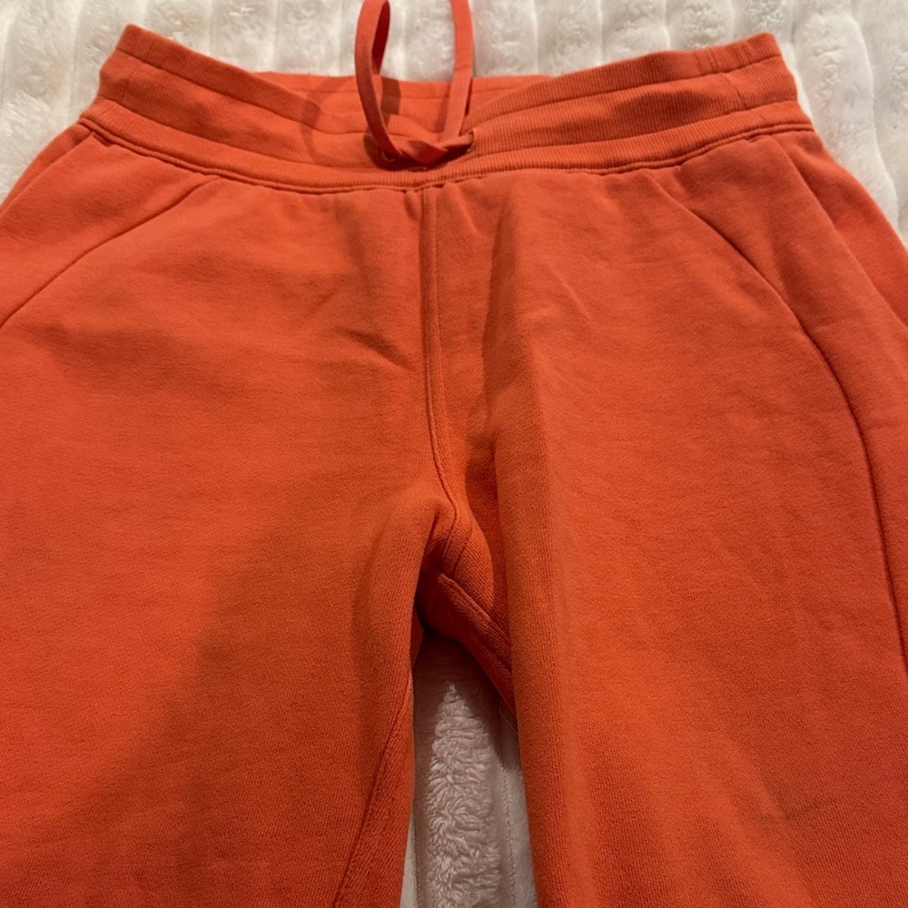 Woman’s Orange Lululemon Align Sweatpants
